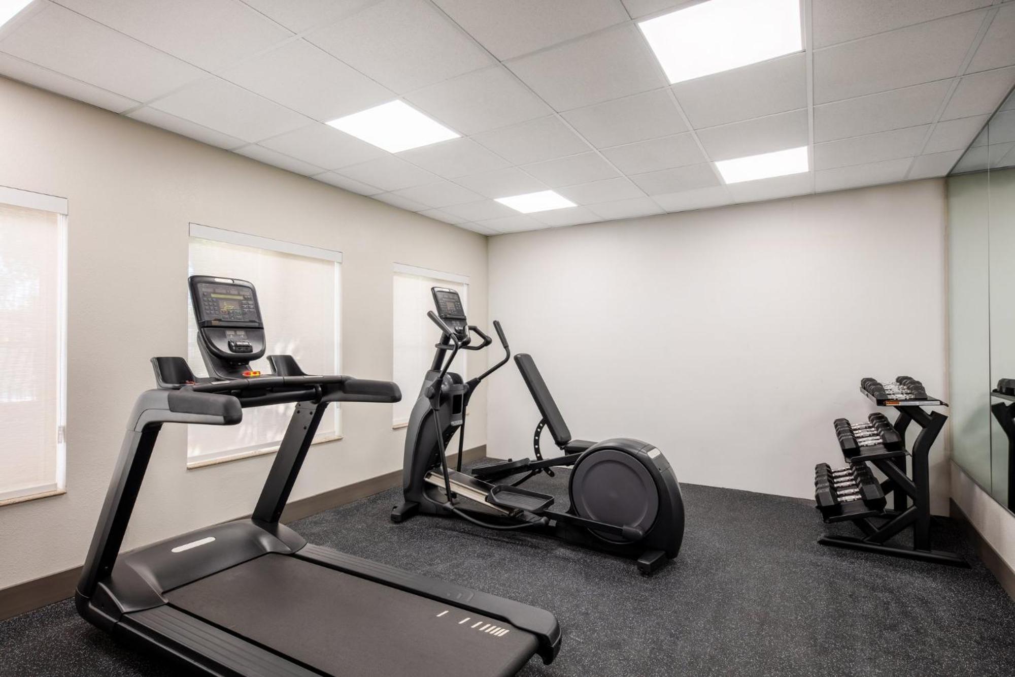 Holiday Inn Express Turlock By Ihg Eksteriør bilde