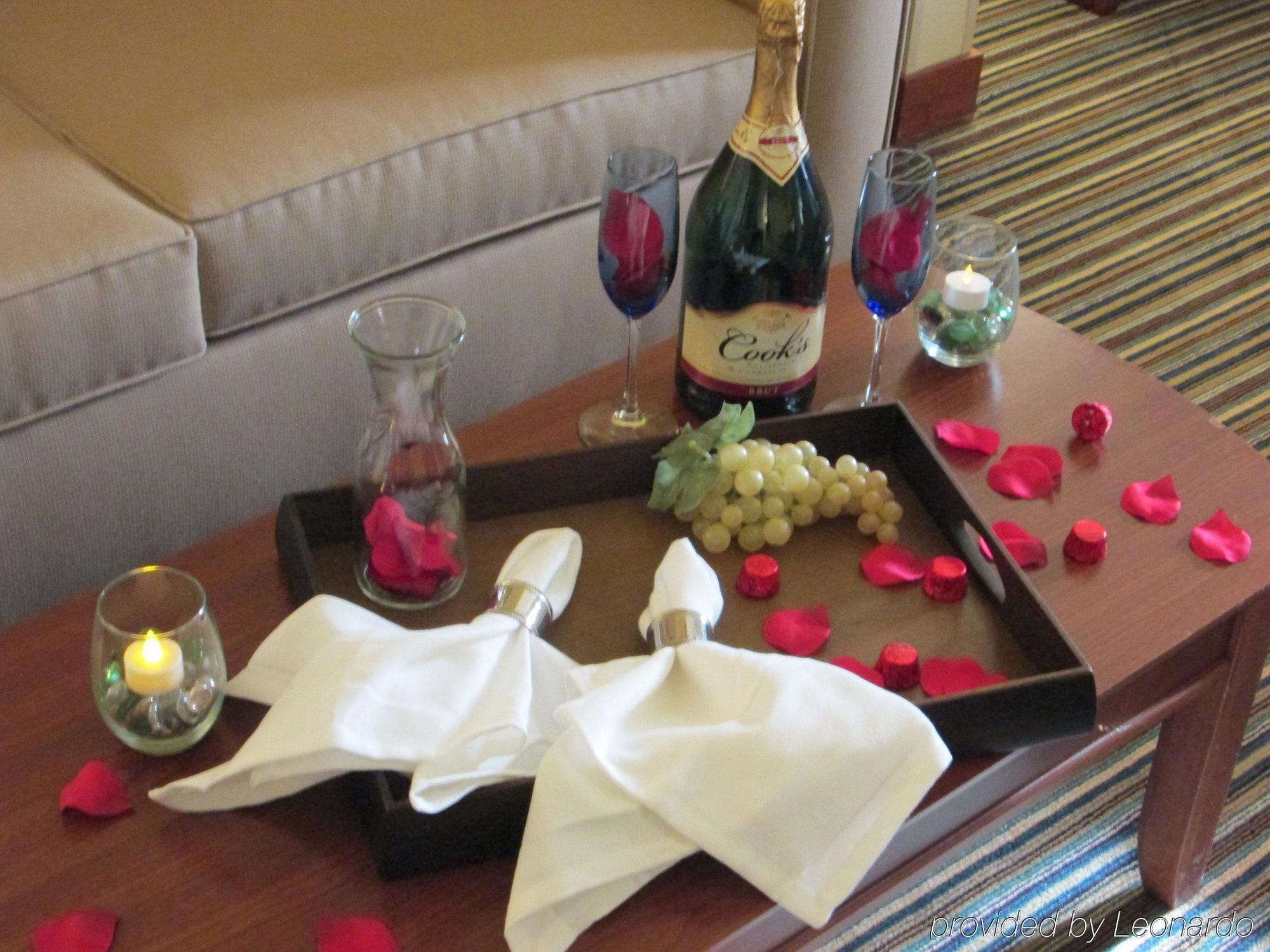 Holiday Inn Express Turlock By Ihg Eksteriør bilde