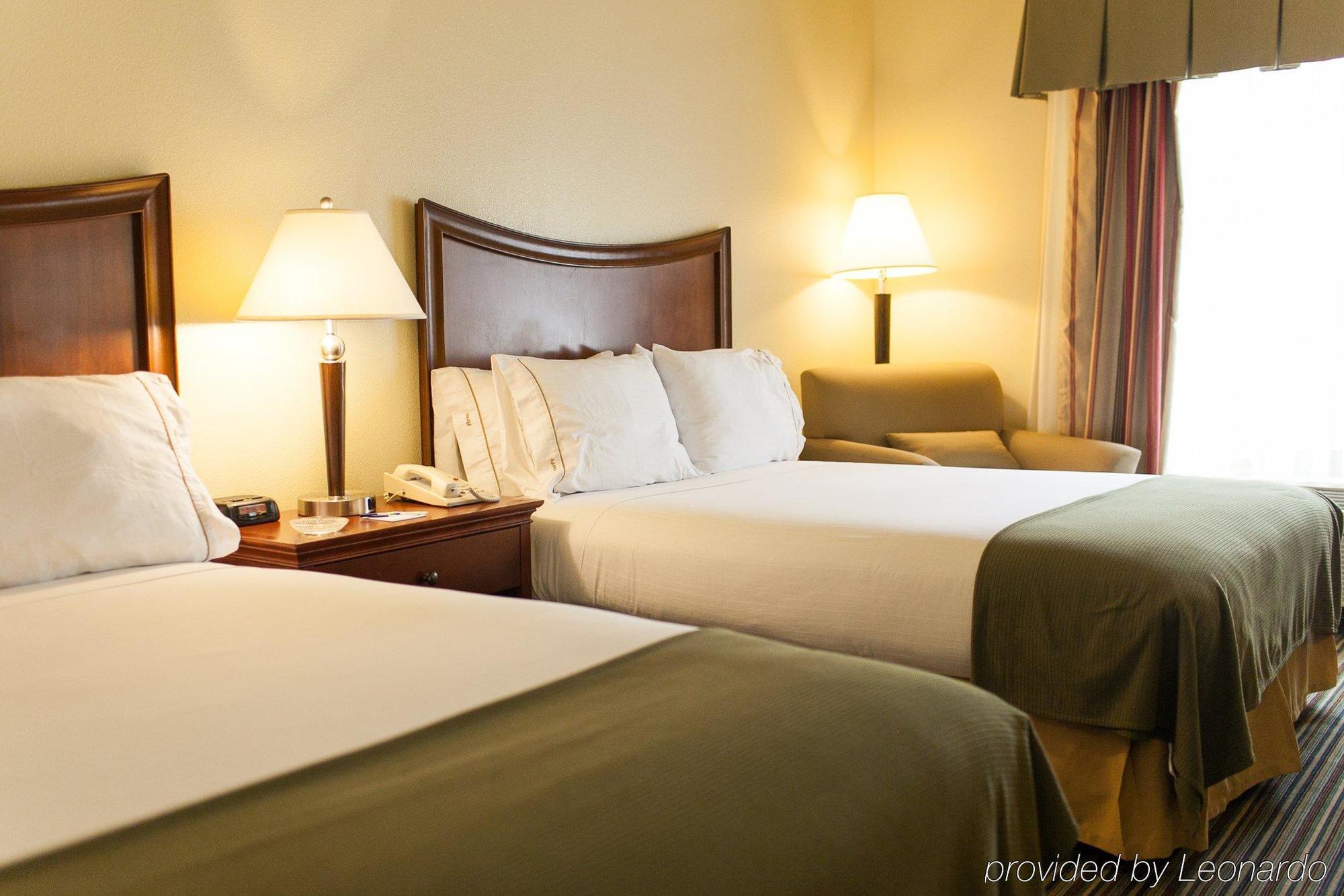 Holiday Inn Express Turlock By Ihg Eksteriør bilde